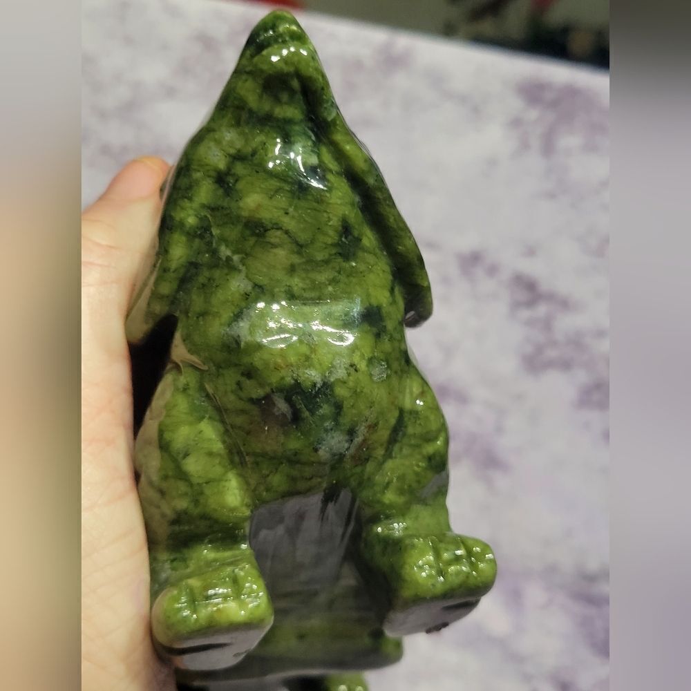 Green Jade Lizard - Picture 7 of 13